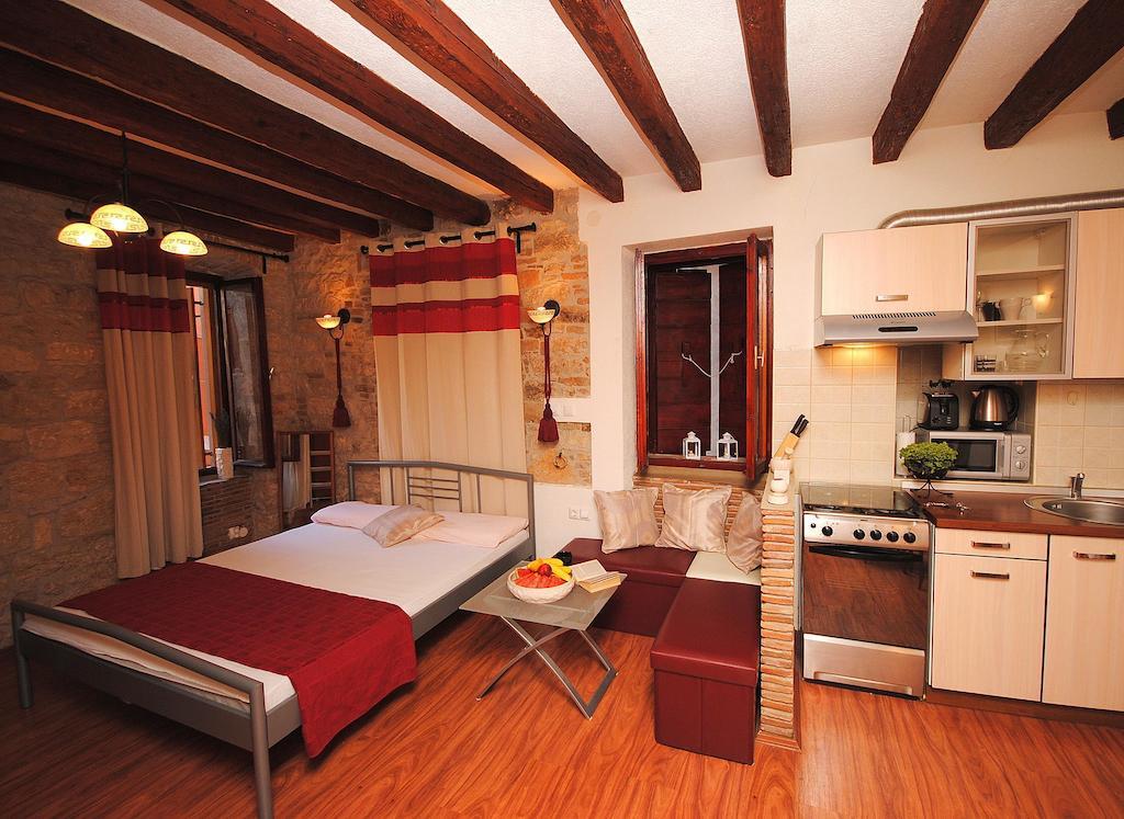 Guesthouse Ancient Stone Rovinj Phòng bức ảnh