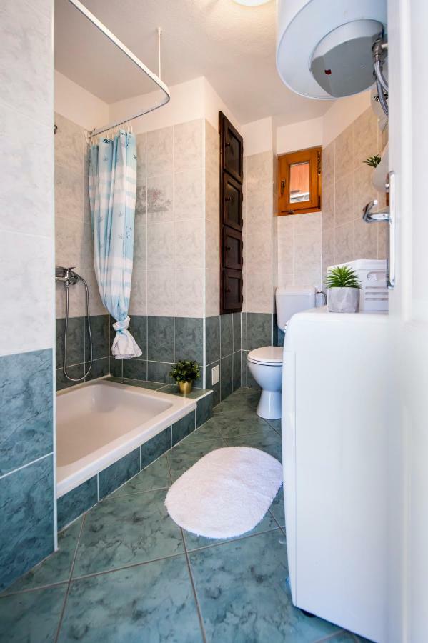 Guesthouse Ancient Stone Rovinj Ngoại thất bức ảnh