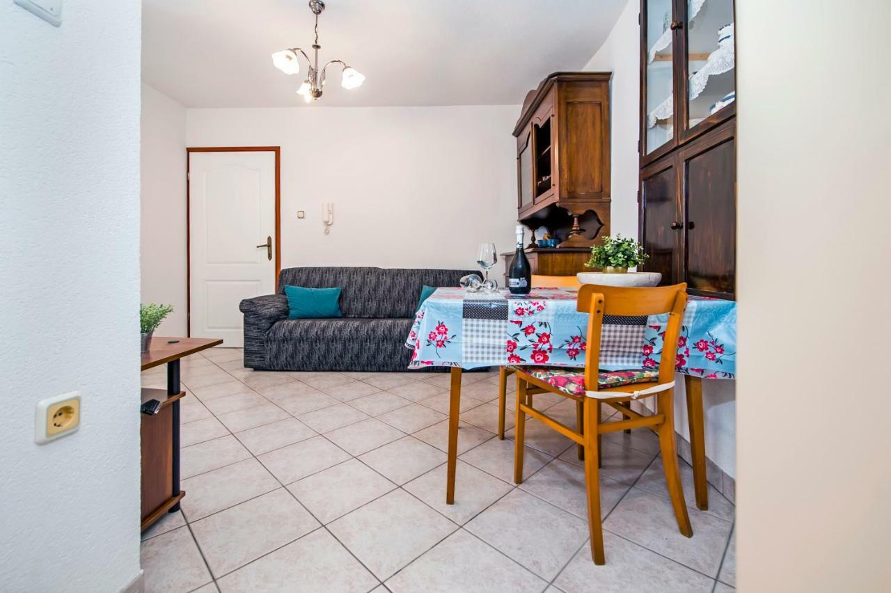Guesthouse Ancient Stone Rovinj Ngoại thất bức ảnh