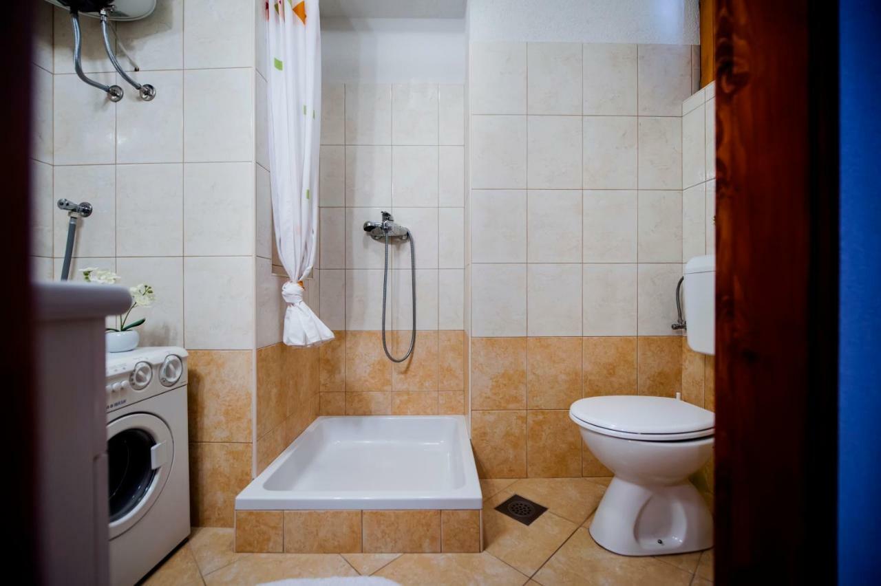 Guesthouse Ancient Stone Rovinj Ngoại thất bức ảnh