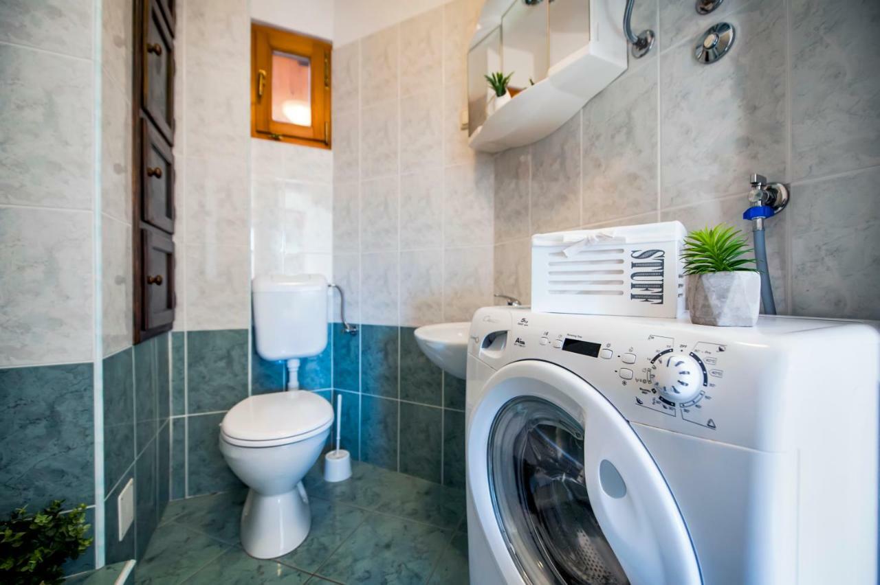 Guesthouse Ancient Stone Rovinj Ngoại thất bức ảnh
