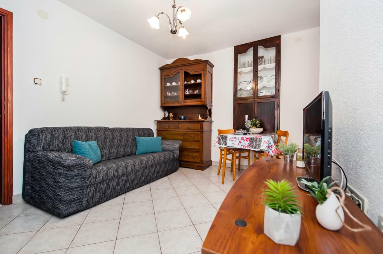 Guesthouse Ancient Stone Rovinj Ngoại thất bức ảnh