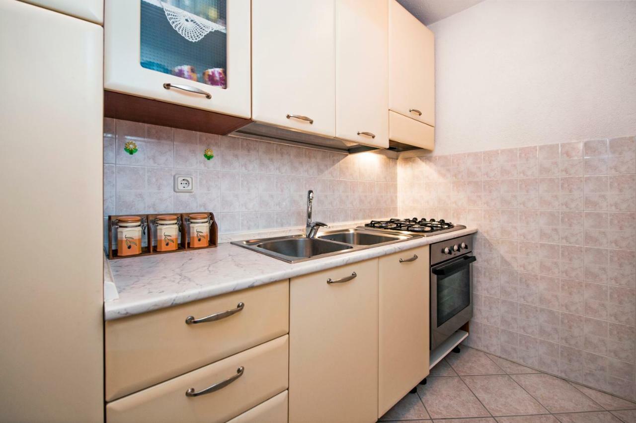Guesthouse Ancient Stone Rovinj Ngoại thất bức ảnh