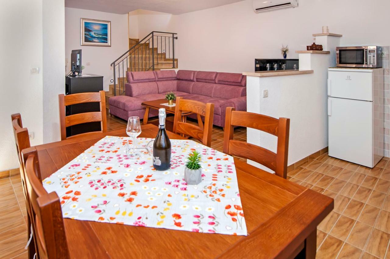 Guesthouse Ancient Stone Rovinj Ngoại thất bức ảnh