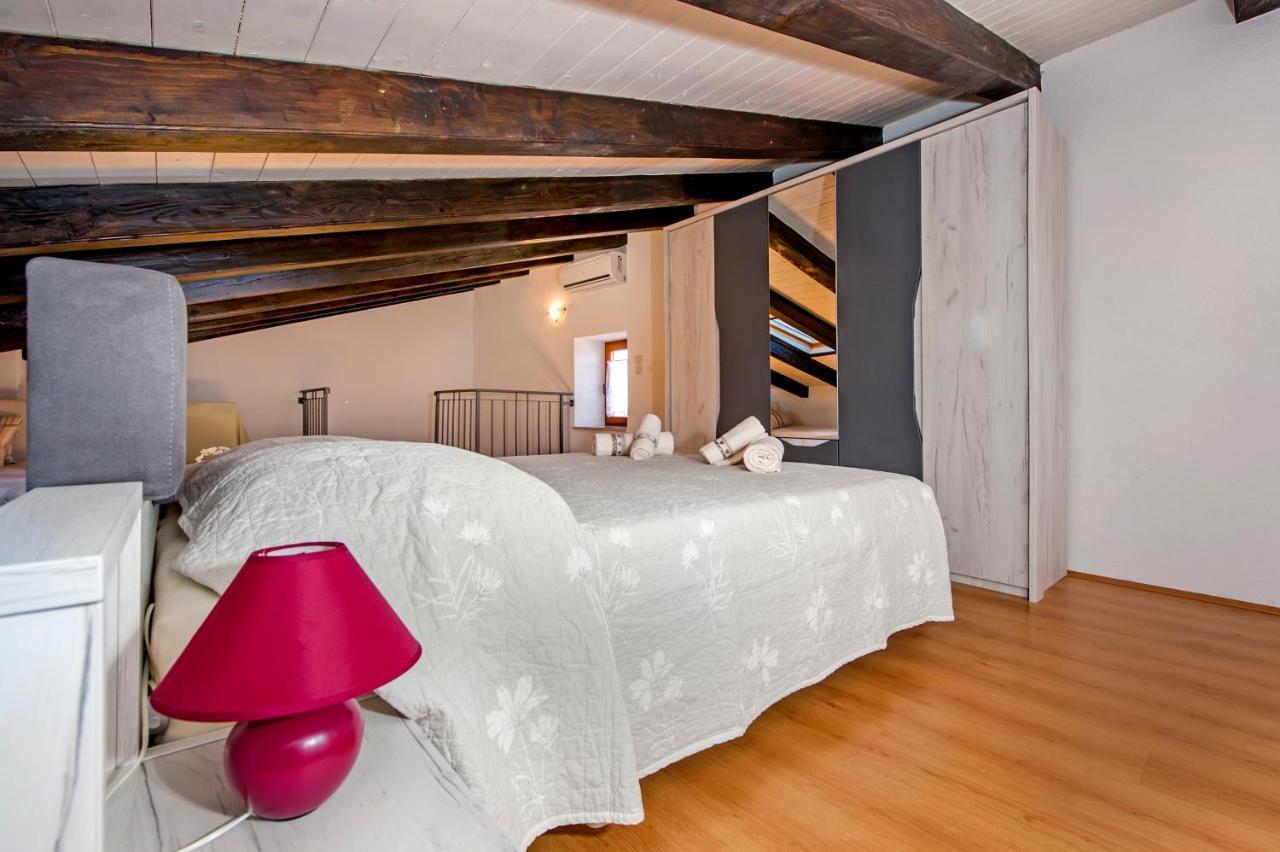 Guesthouse Ancient Stone Rovinj Ngoại thất bức ảnh
